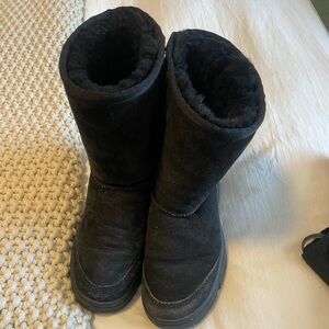Ugg snow boots